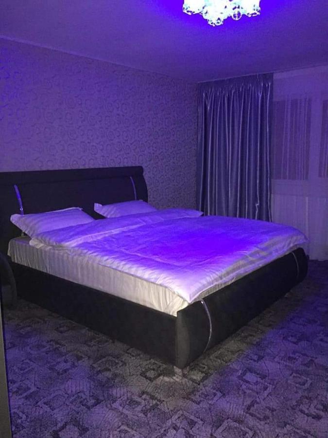 مبيت وإفطار بوخارست Ely'S Mansion-24H Check-In المظهر الخارجي الصورة